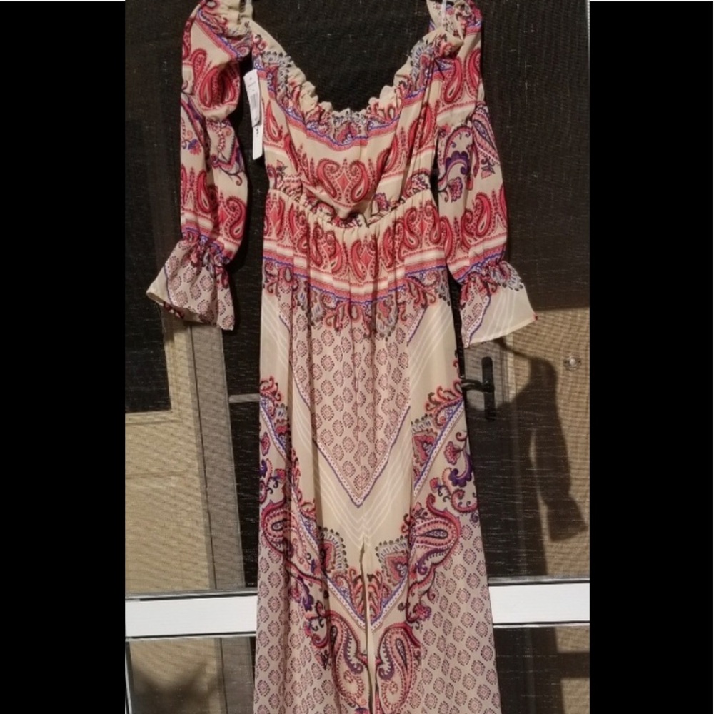Two dresses - Picture 2 of 7